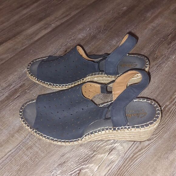 Clarks Artisan Navy Blue Peep Toe Espadrille Slingback  Sz 8W  8 wide  EUC - Picture 3 of 7